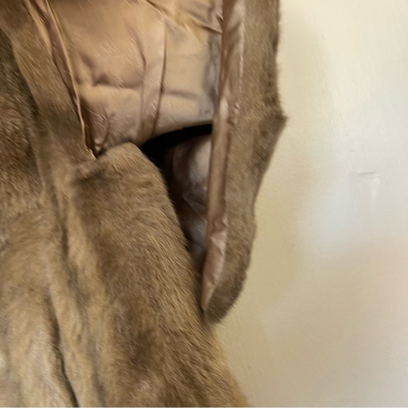 Vintage The Fashion Place by Sears Genuine Fur 100% Fur Pelt Jacket Shawl - Picture 12 of 14
